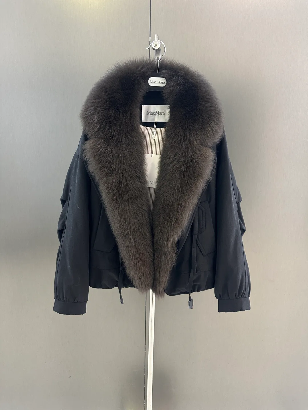 Куртки И Пуховики Женские Max Mara 550740