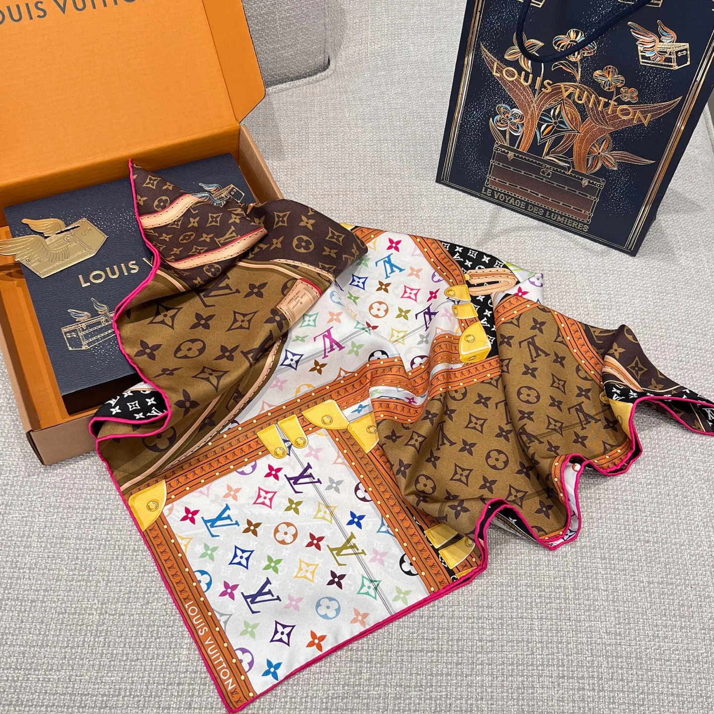 Платки Louis Vuitton 11613523