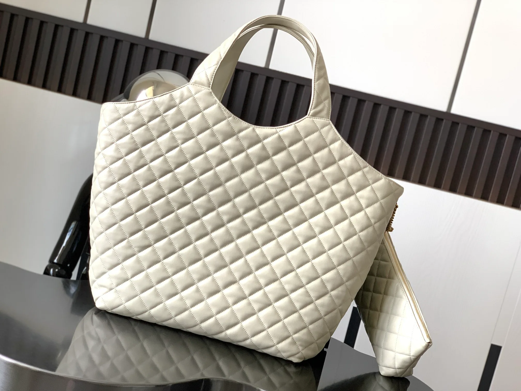 Классические Сумки Женские Saint Laurent 17698319