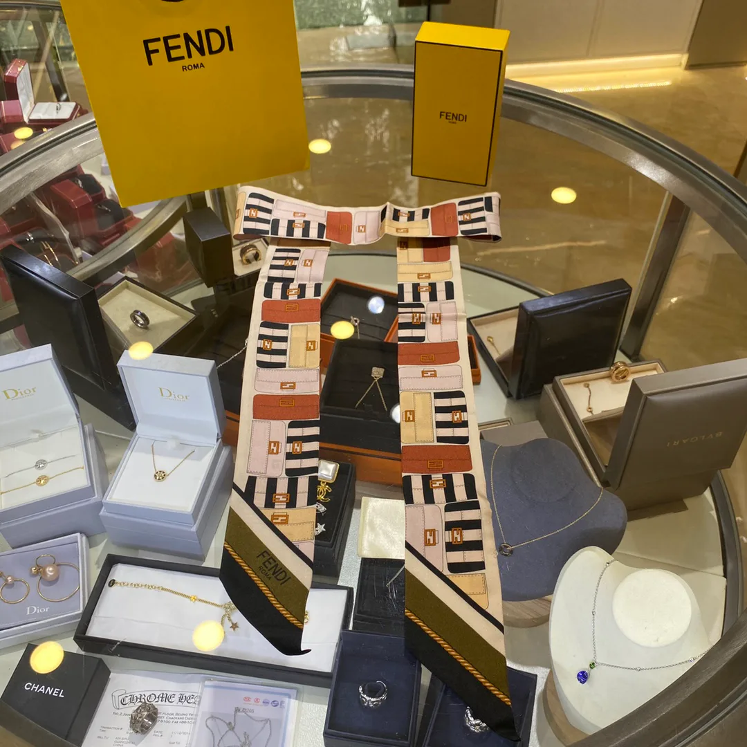 Платки Fendi 11882957