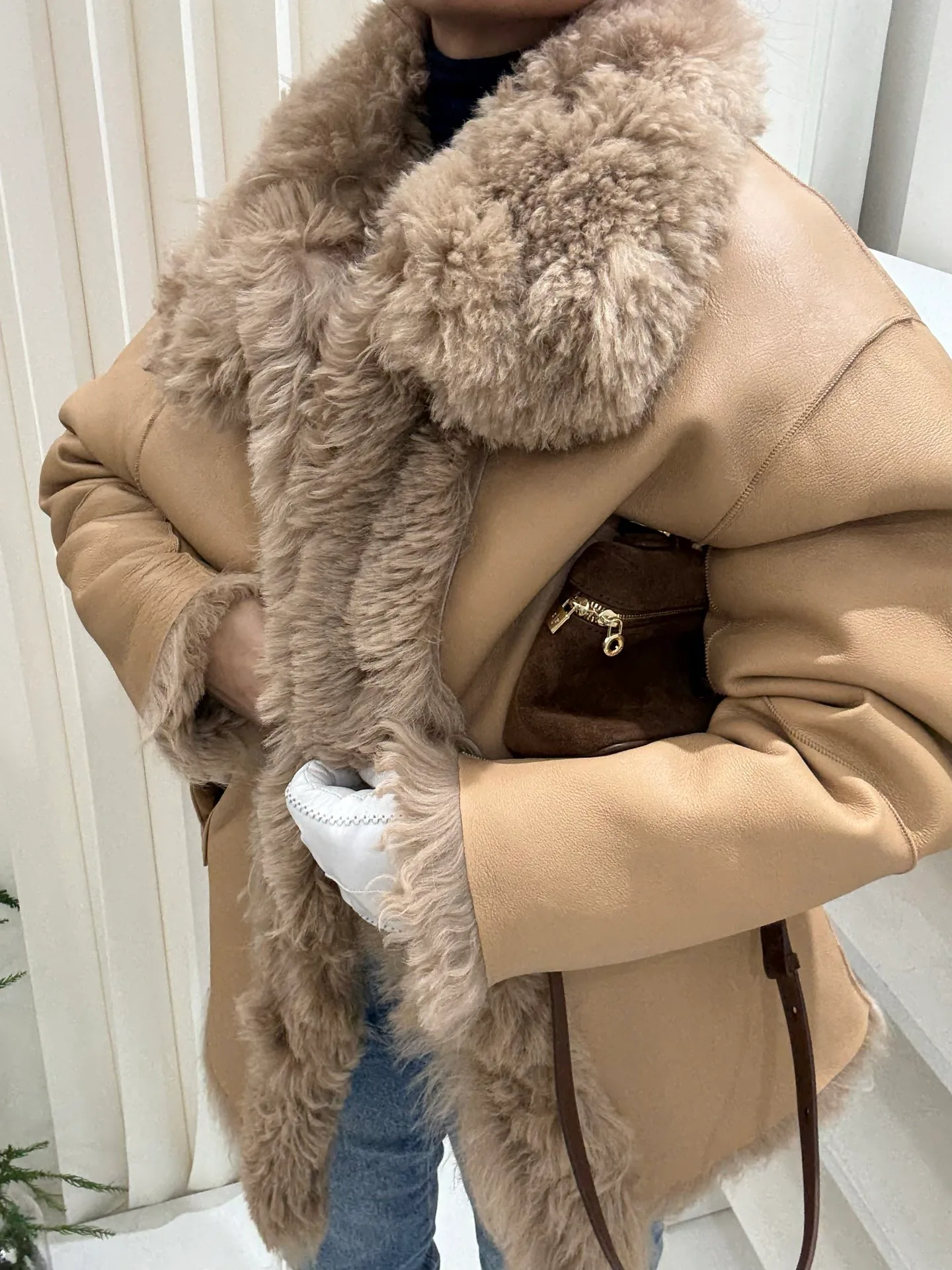 Куртки И Пуховики Женские Chanel 350951