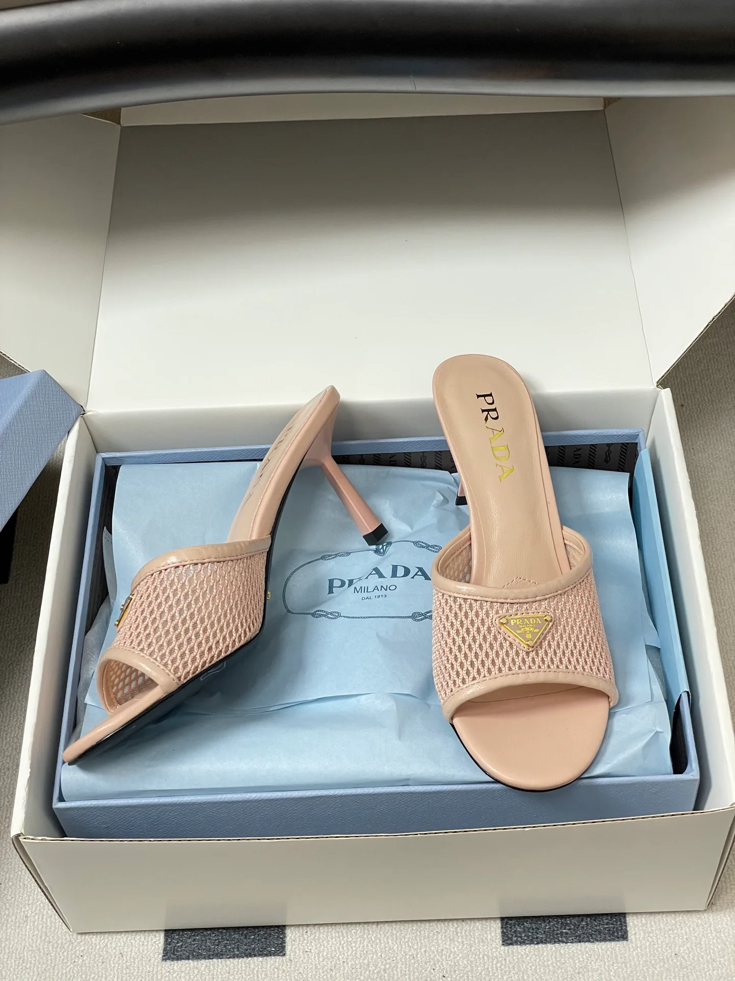 Босоножки Женские Prada 13351266