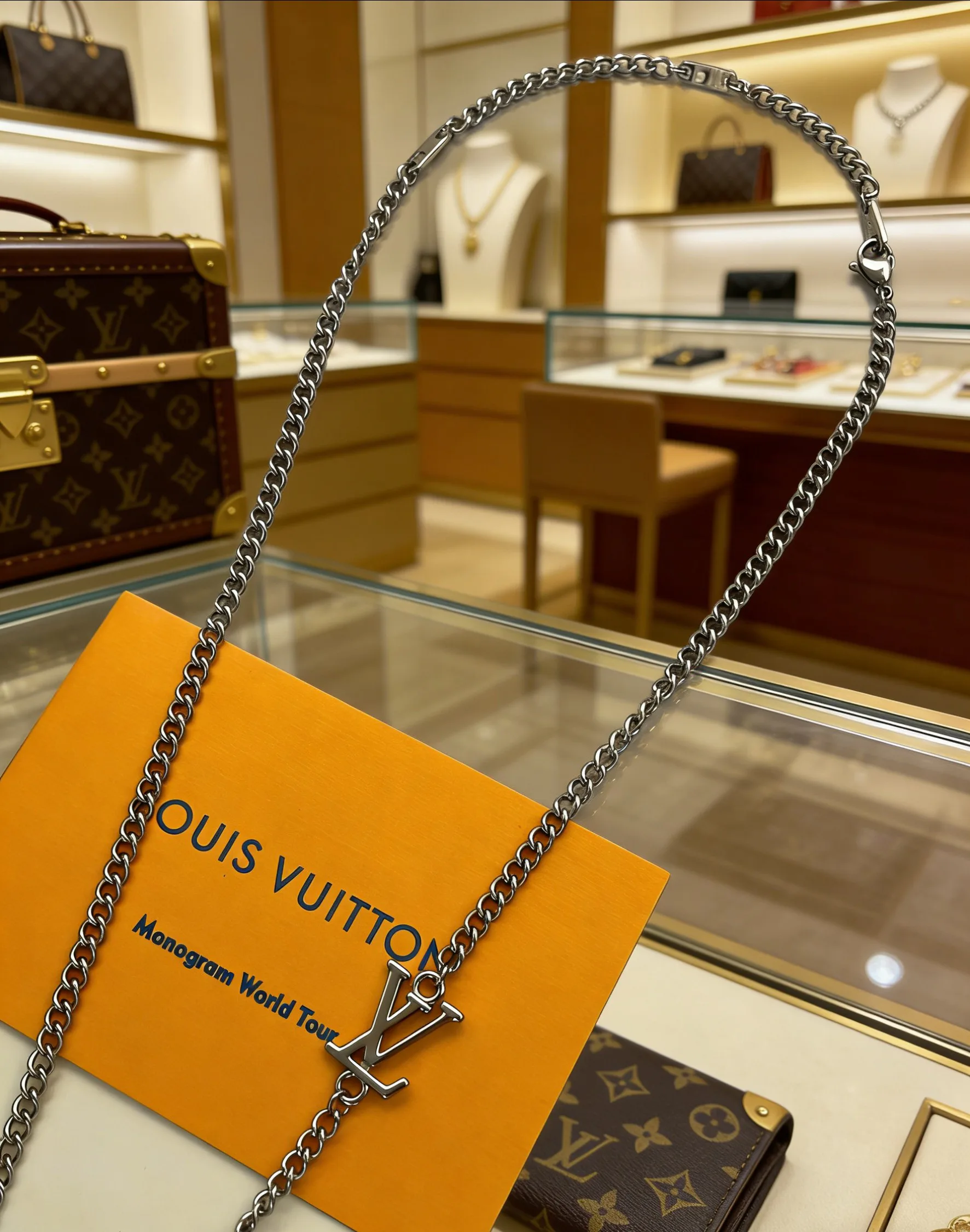 Бижутерия Louis Vuitton 11698061