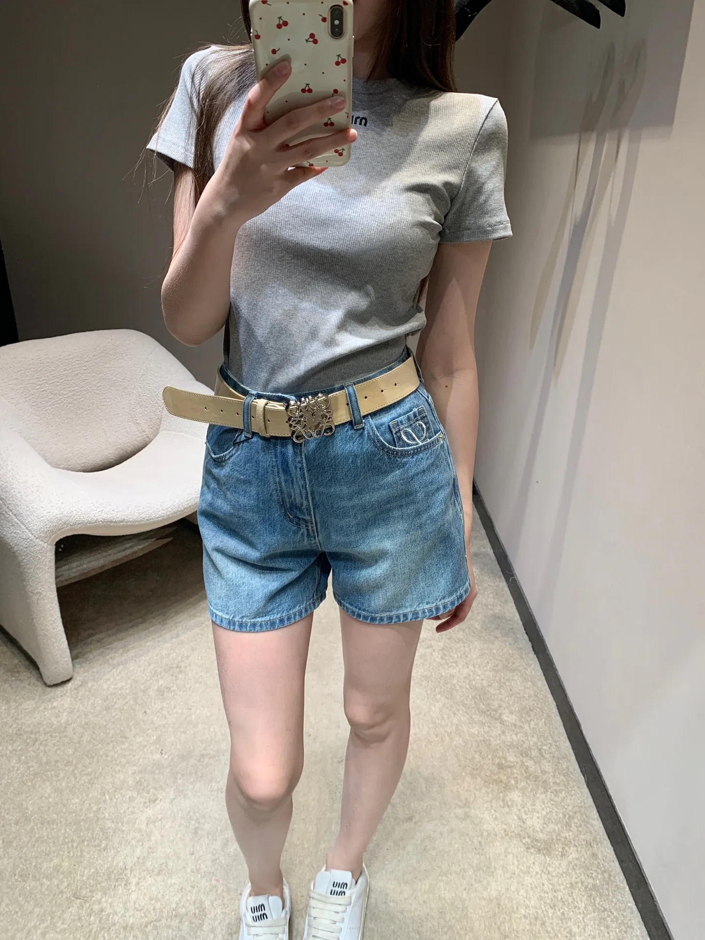 Шорты Женские Loewe 5066728