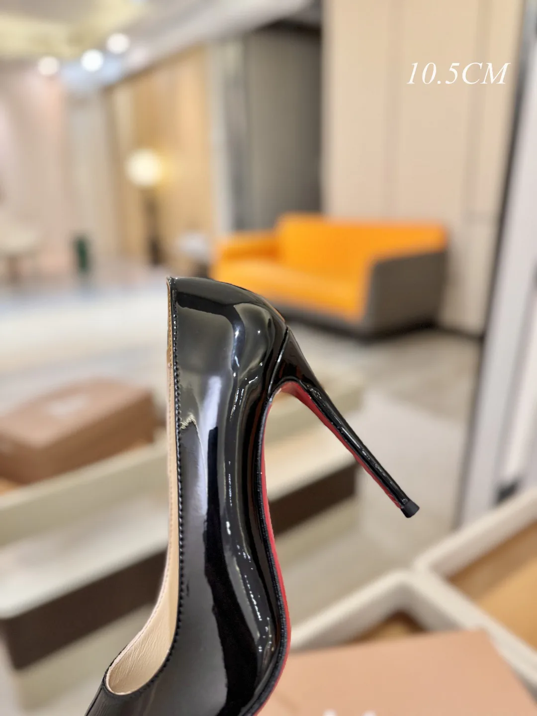 Туфли Женские Christian Louboutin 11079839
