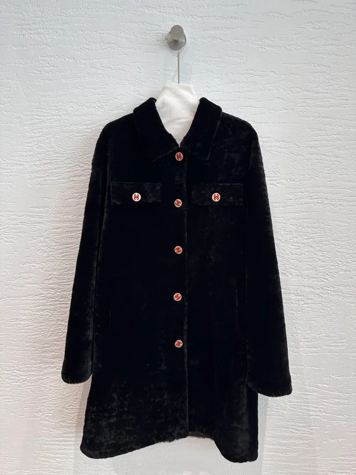 Пальто Женские Chanel 18559504