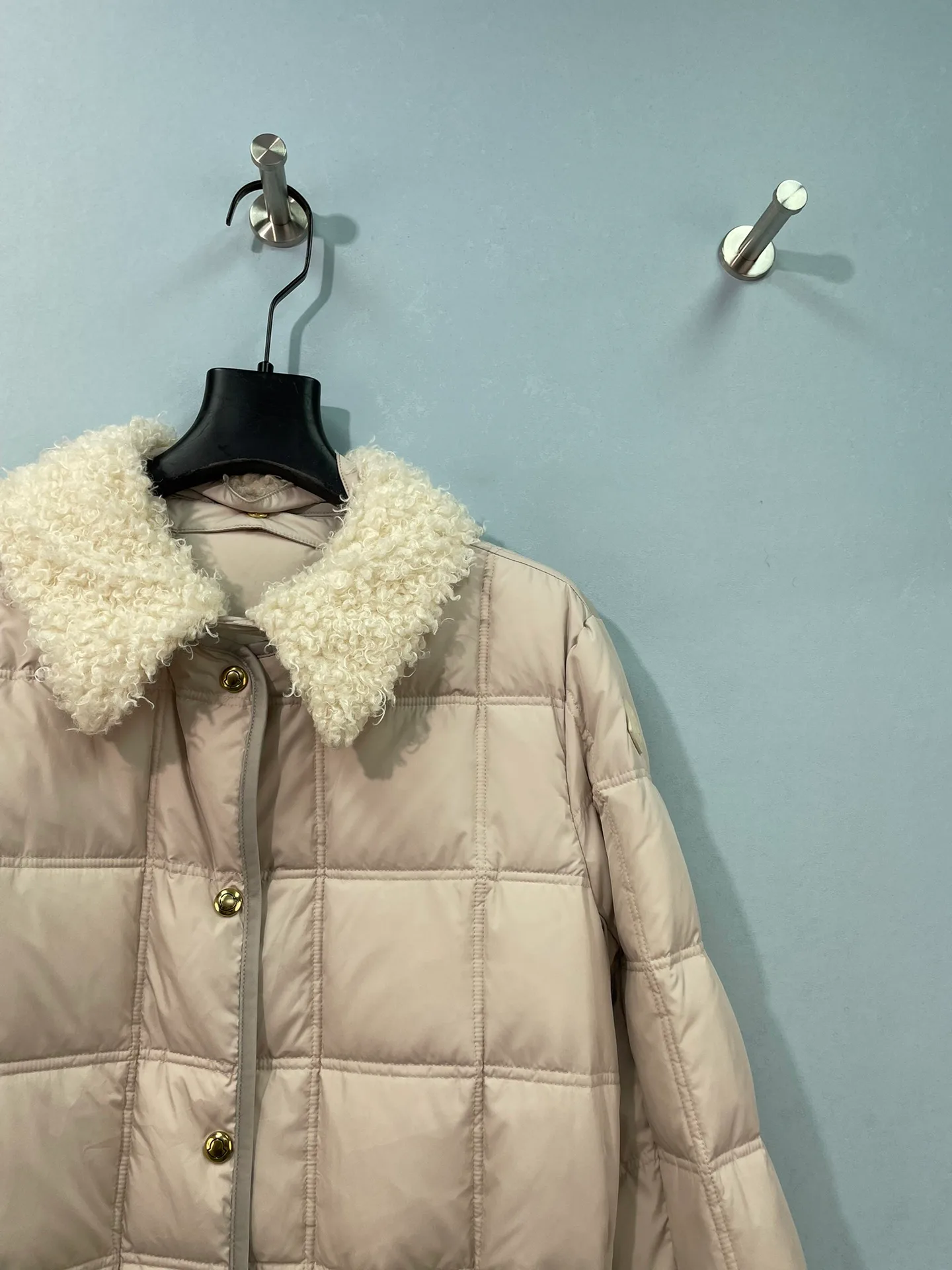 Куртки И Пуховики Женские Moncler 17913388