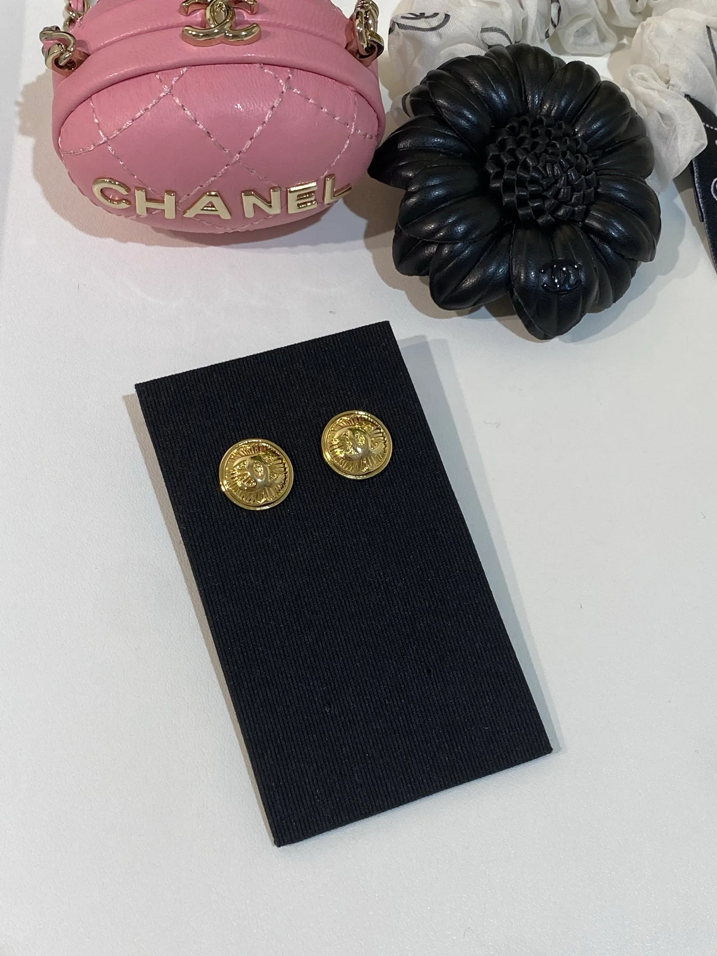 Бижутерия Chanel 17820229