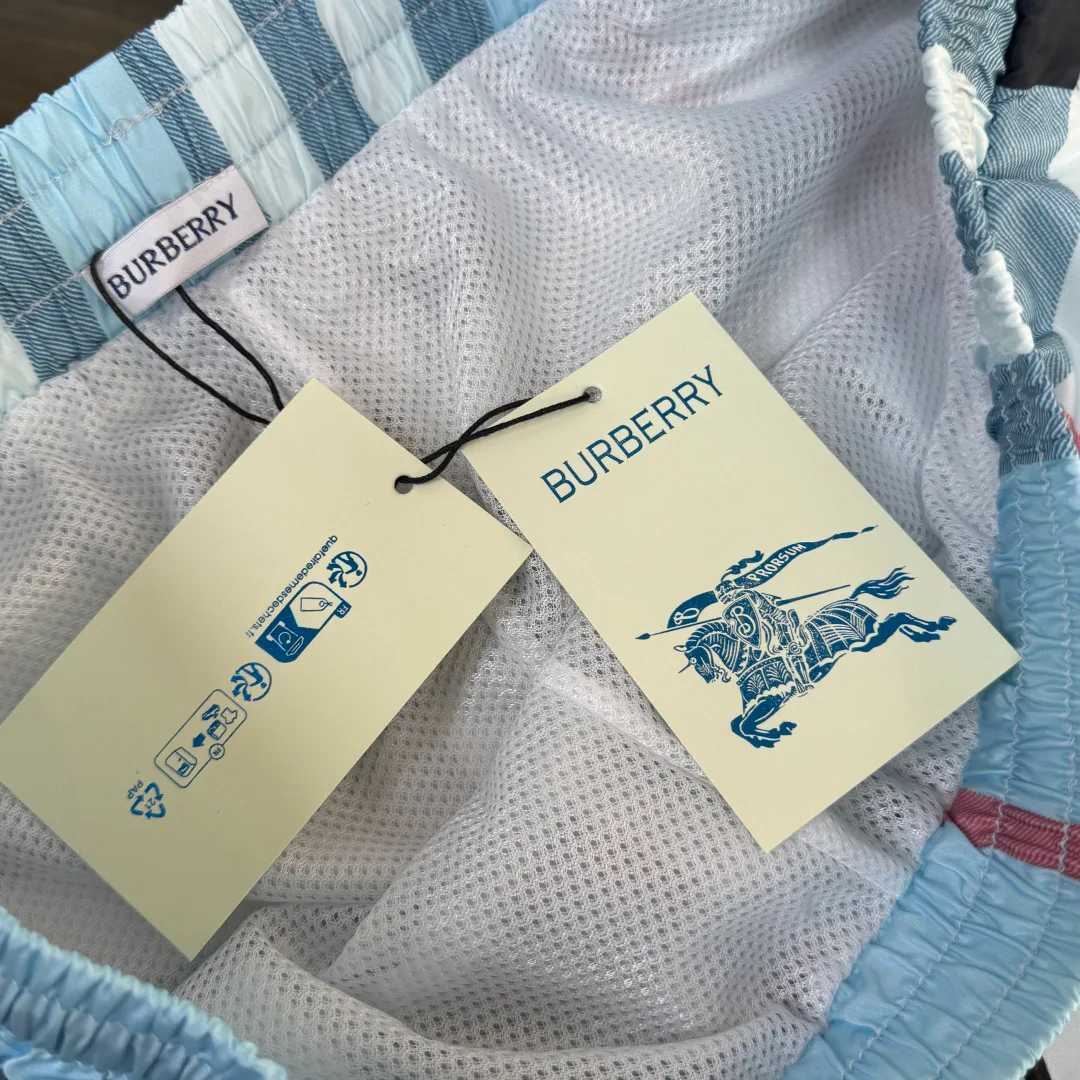 Шорты Мужские Burberry 11667997