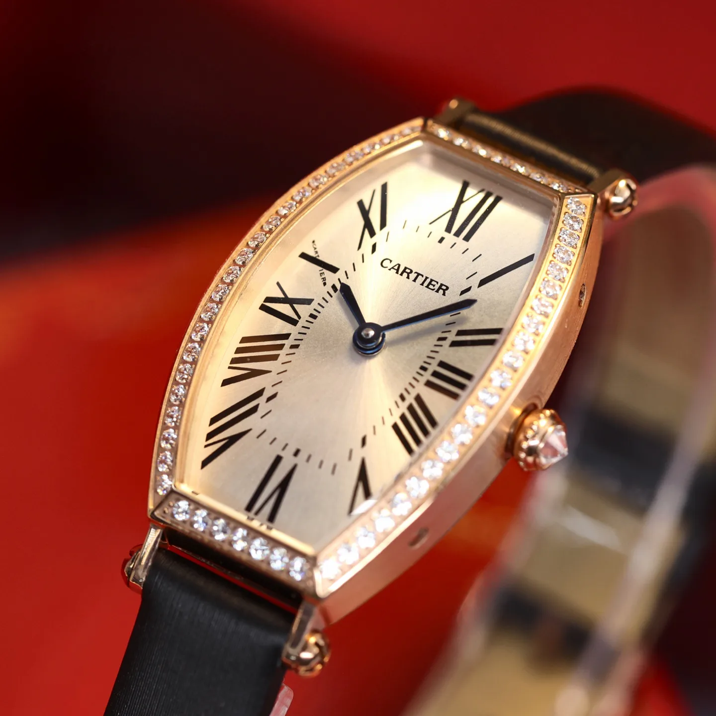 Часы Женские Cartier 11696038