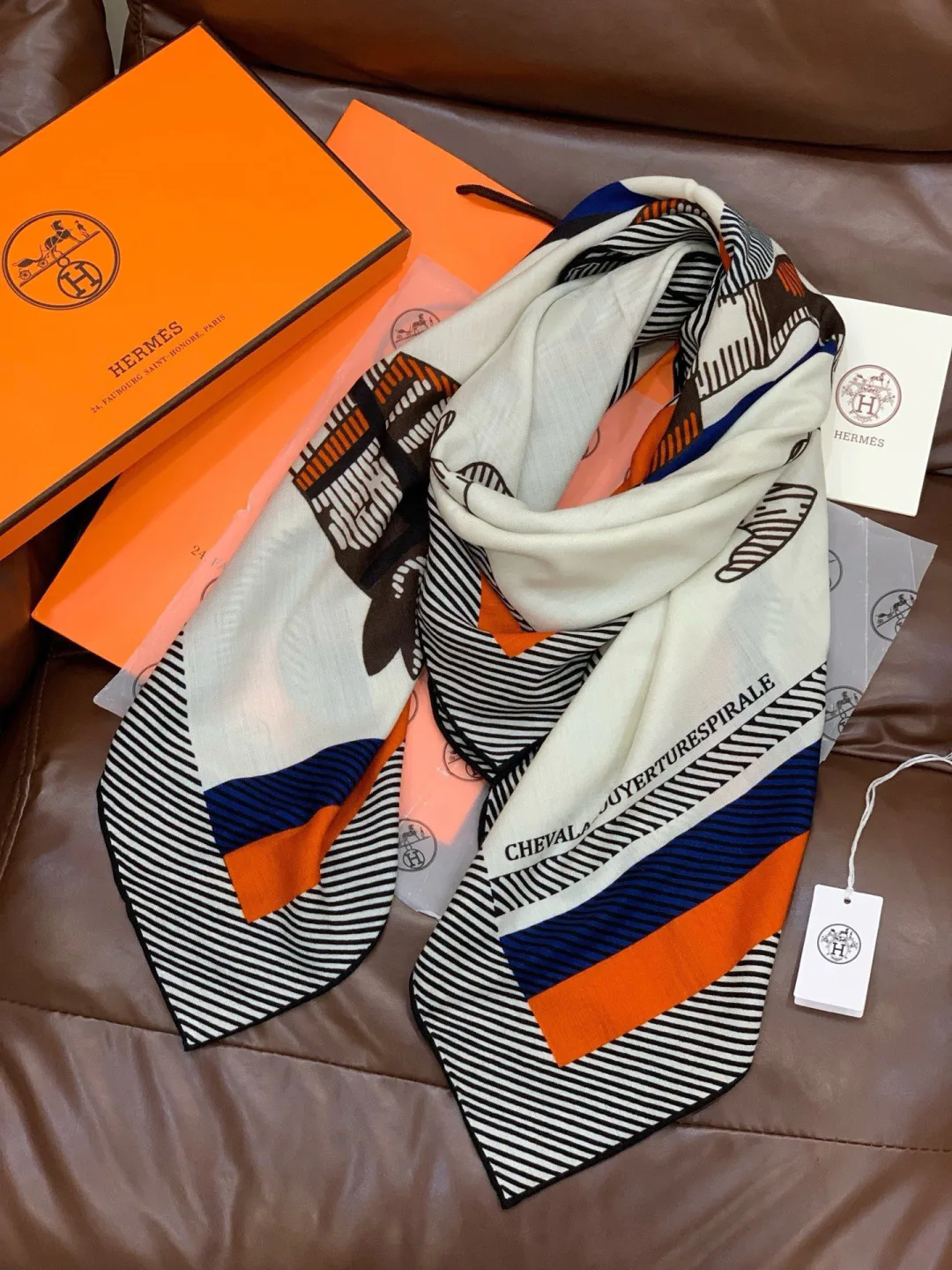 Платки Hermes 1338074