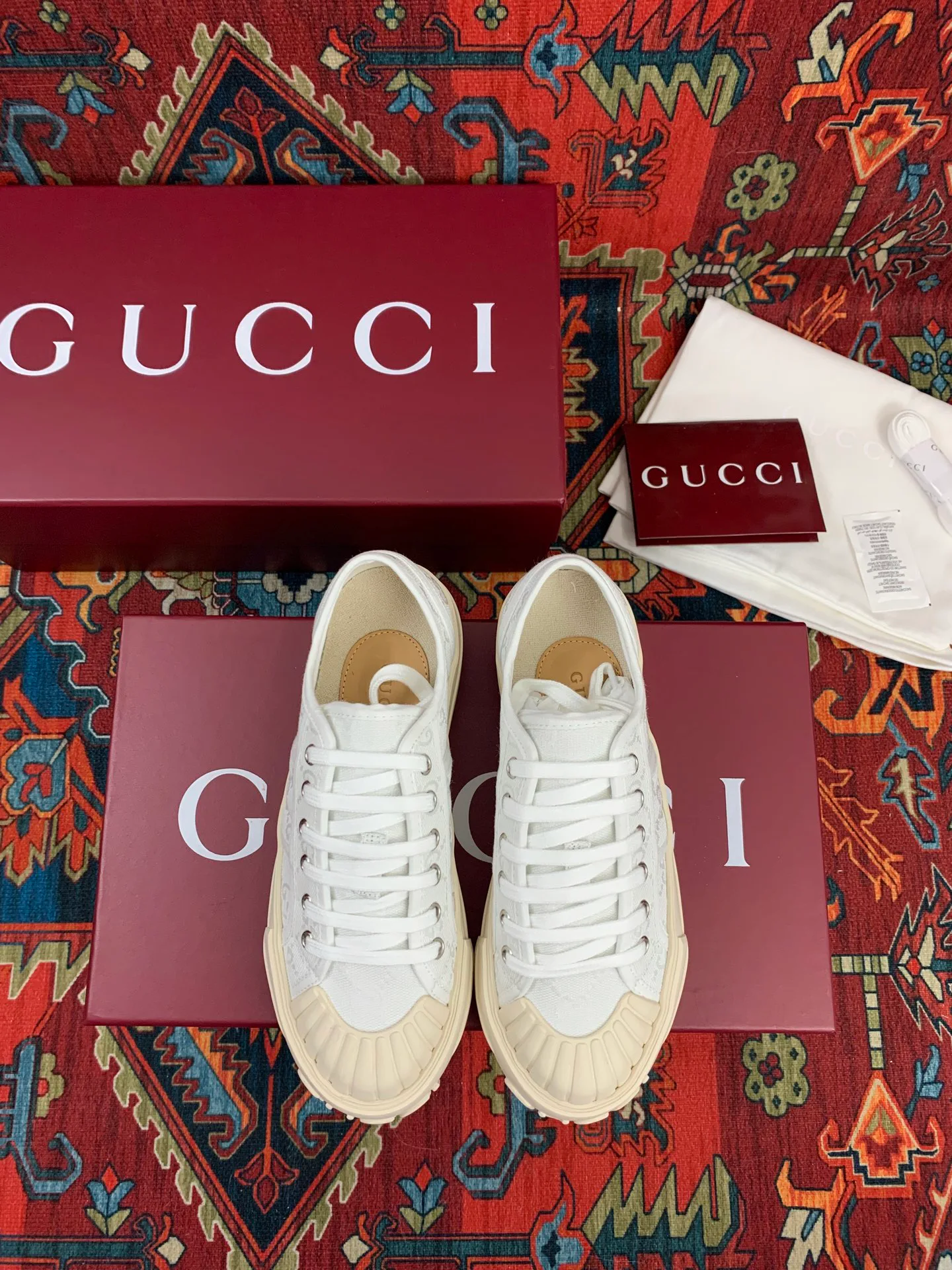 Кеды Женские Gucci 10646357