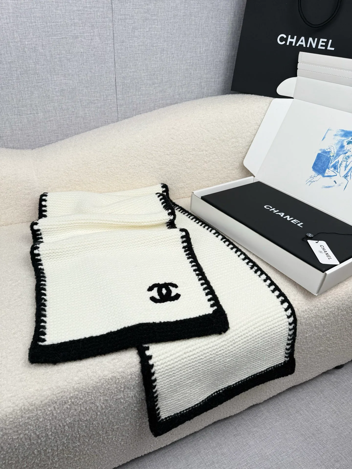 Шарфы Chanel 1895681