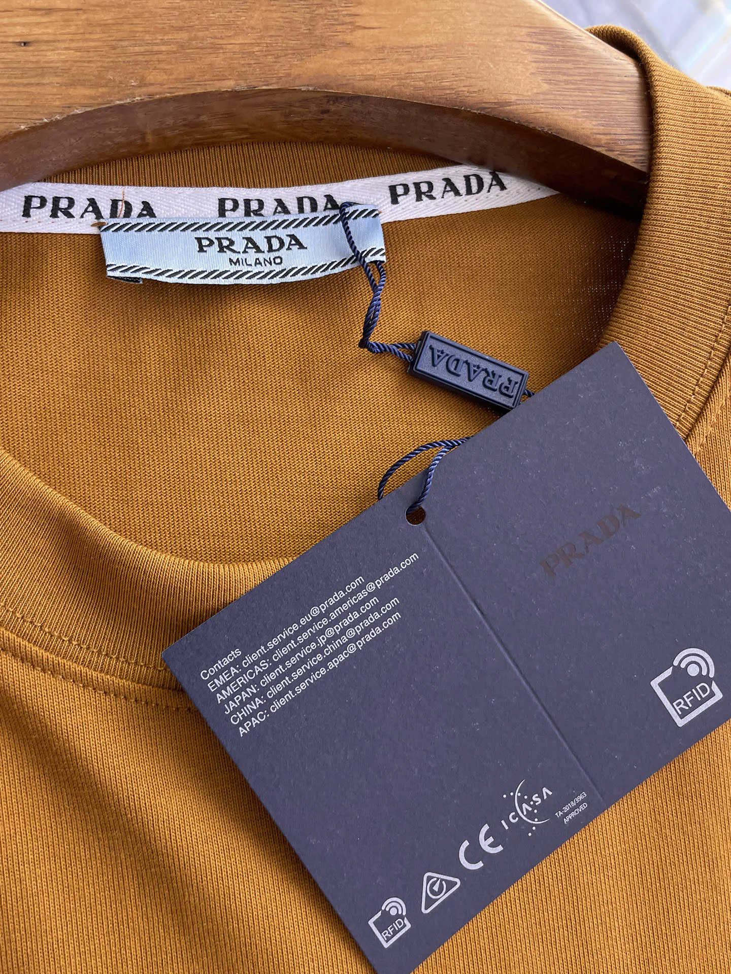 Футболки Мужские Prada 17579830