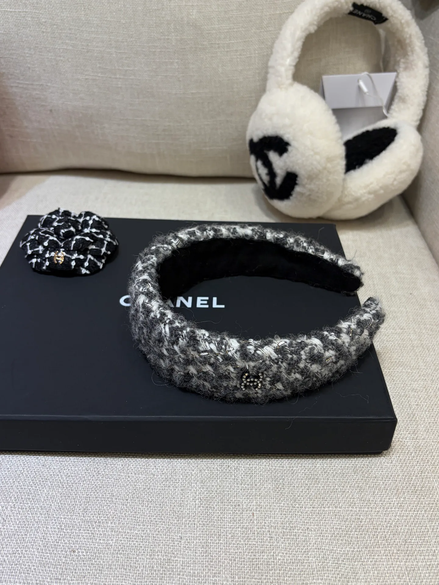 Головные Уборы Chanel 9480169