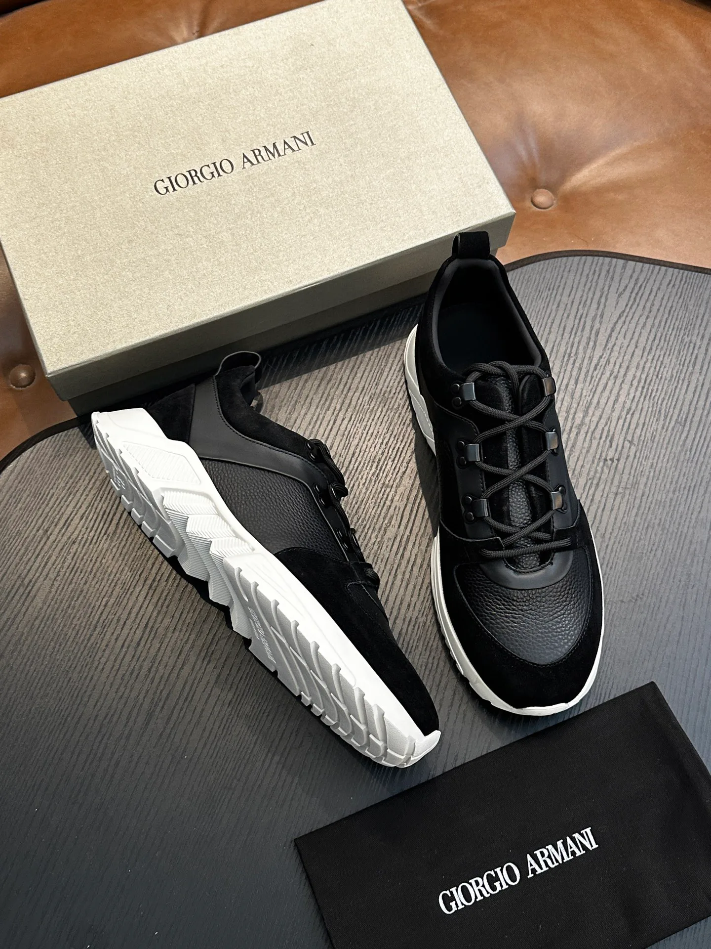 Кроссовки Мужские Armani 11075871