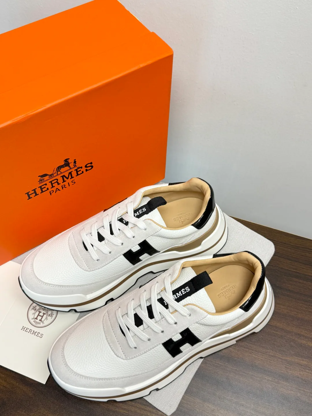 Кроссовки Мужские Hermes 19147605
