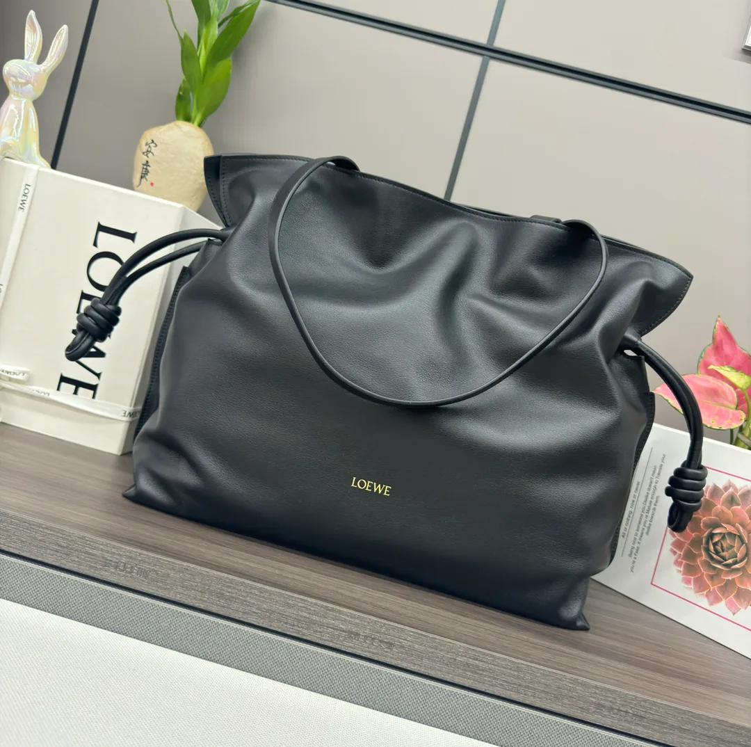 Классические Сумки Женские Loewe 13401804