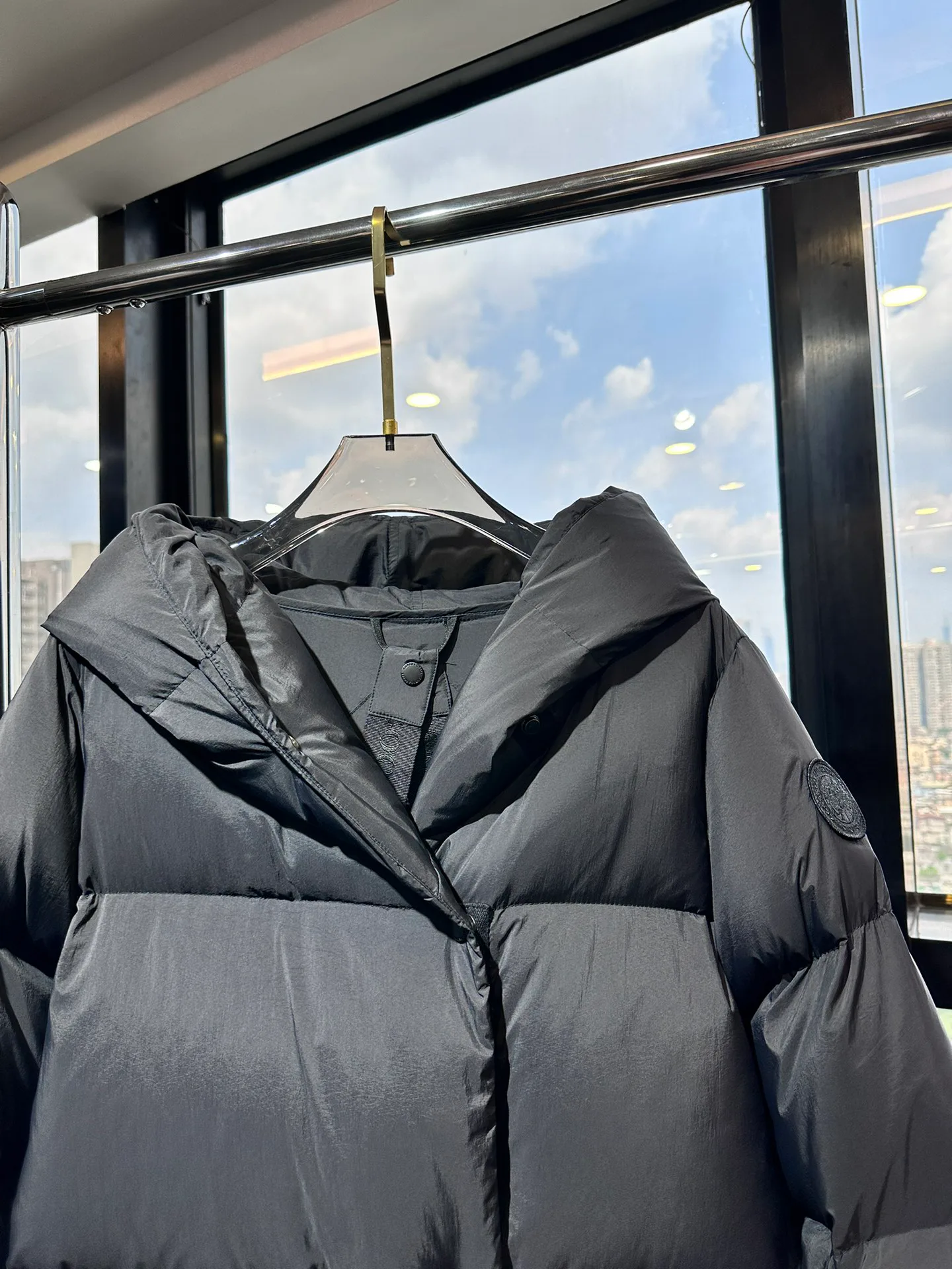 Куртки И Пуховики Женские Canada Goose 18099860