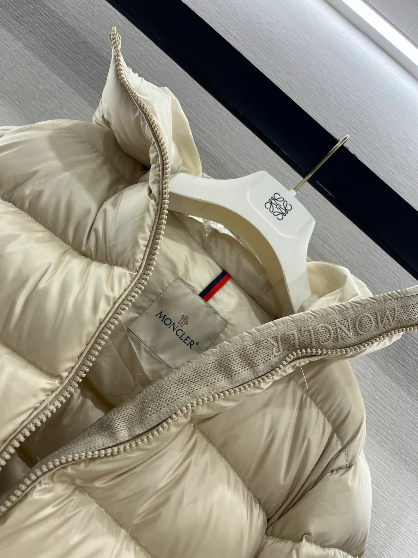 Куртки И Пуховики Женские Moncler 1806270