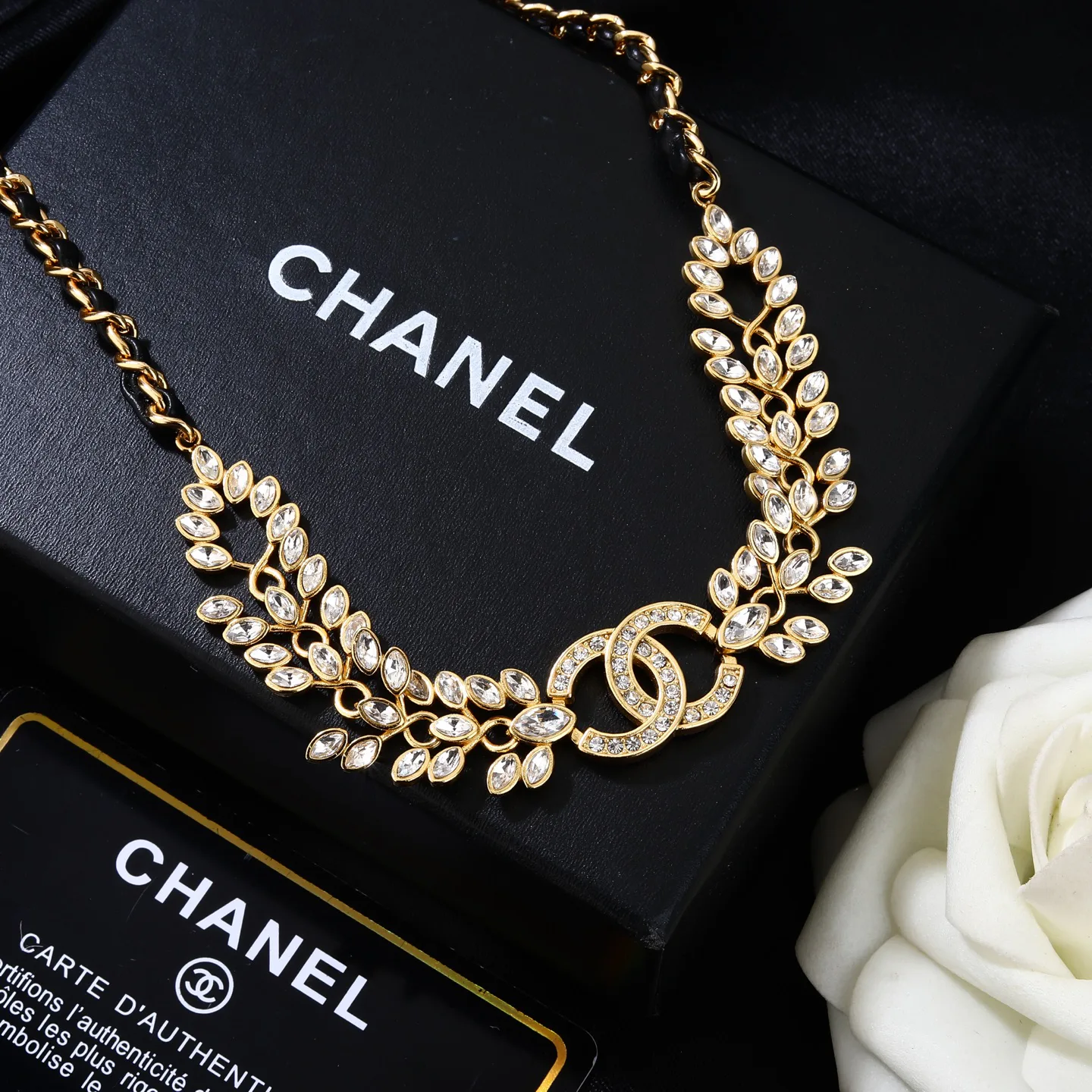 Бижутерия Chanel 17922662