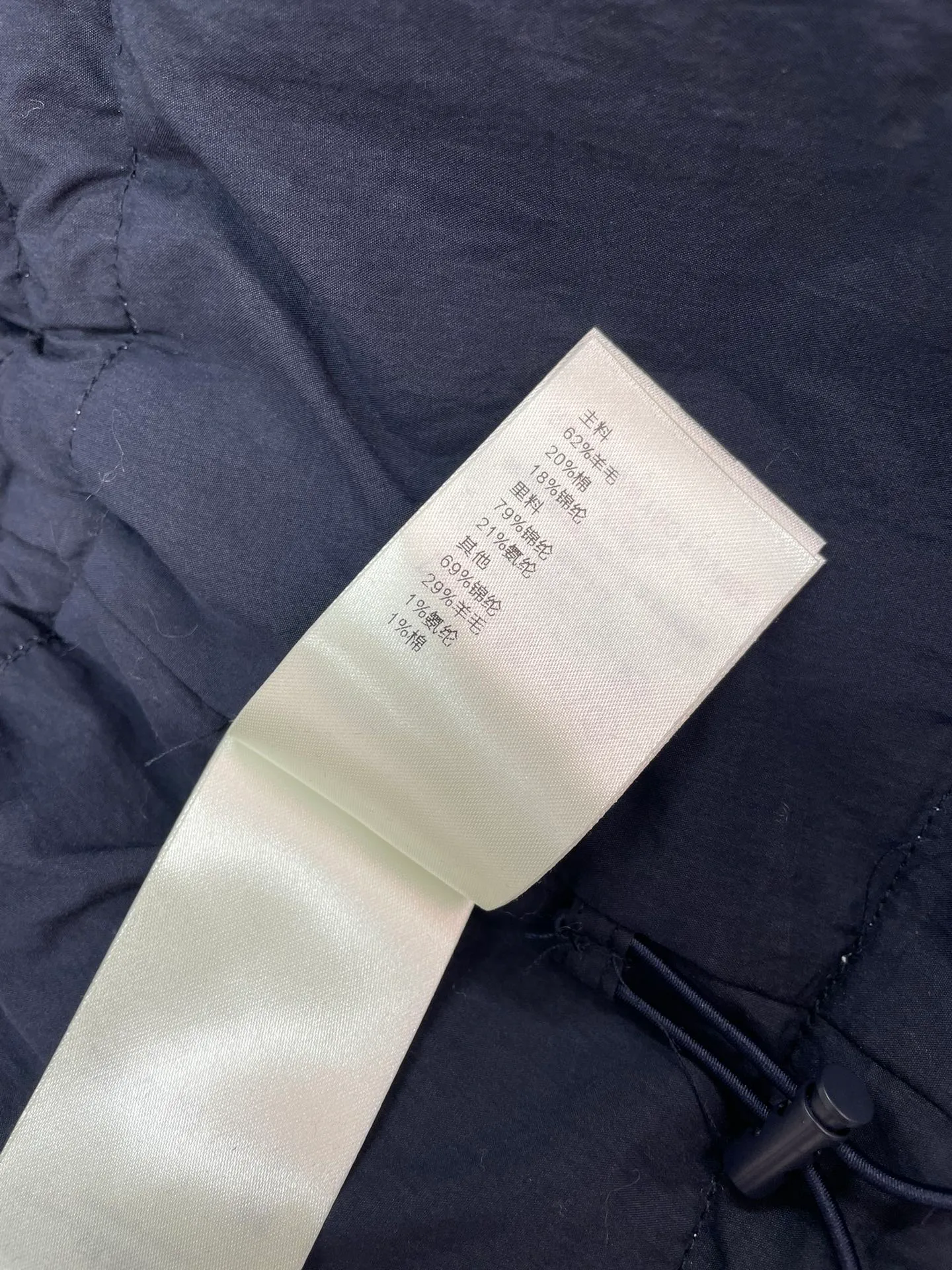 Куртки И Пуховики Женские Louis Vuitton 882550