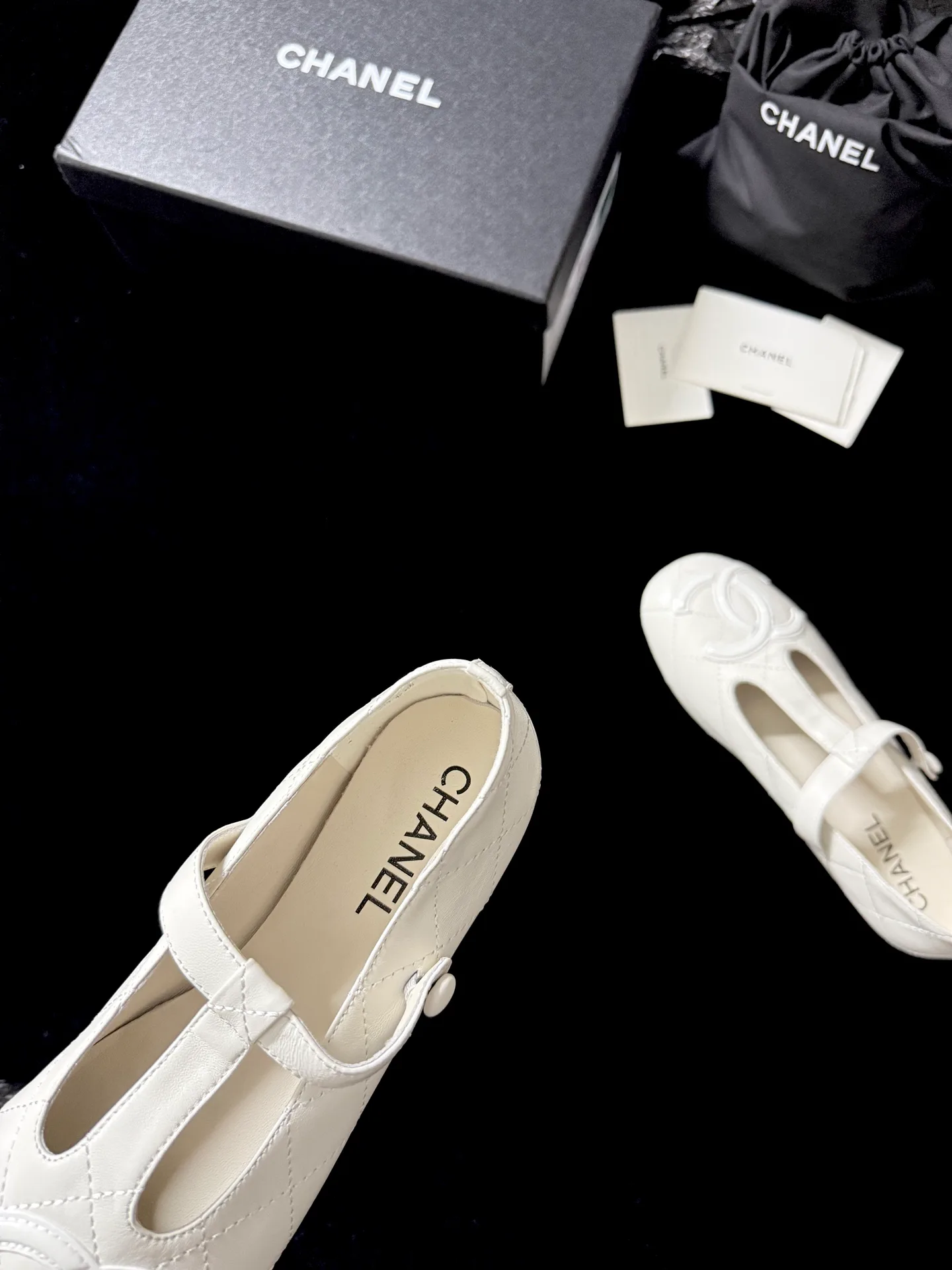 Туфли Женские Chanel 17605693