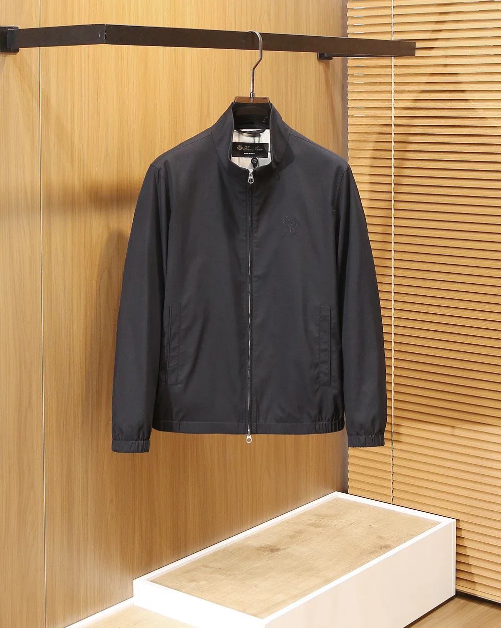 Куртки И Пуховики Мужские Loro Piana 9972063