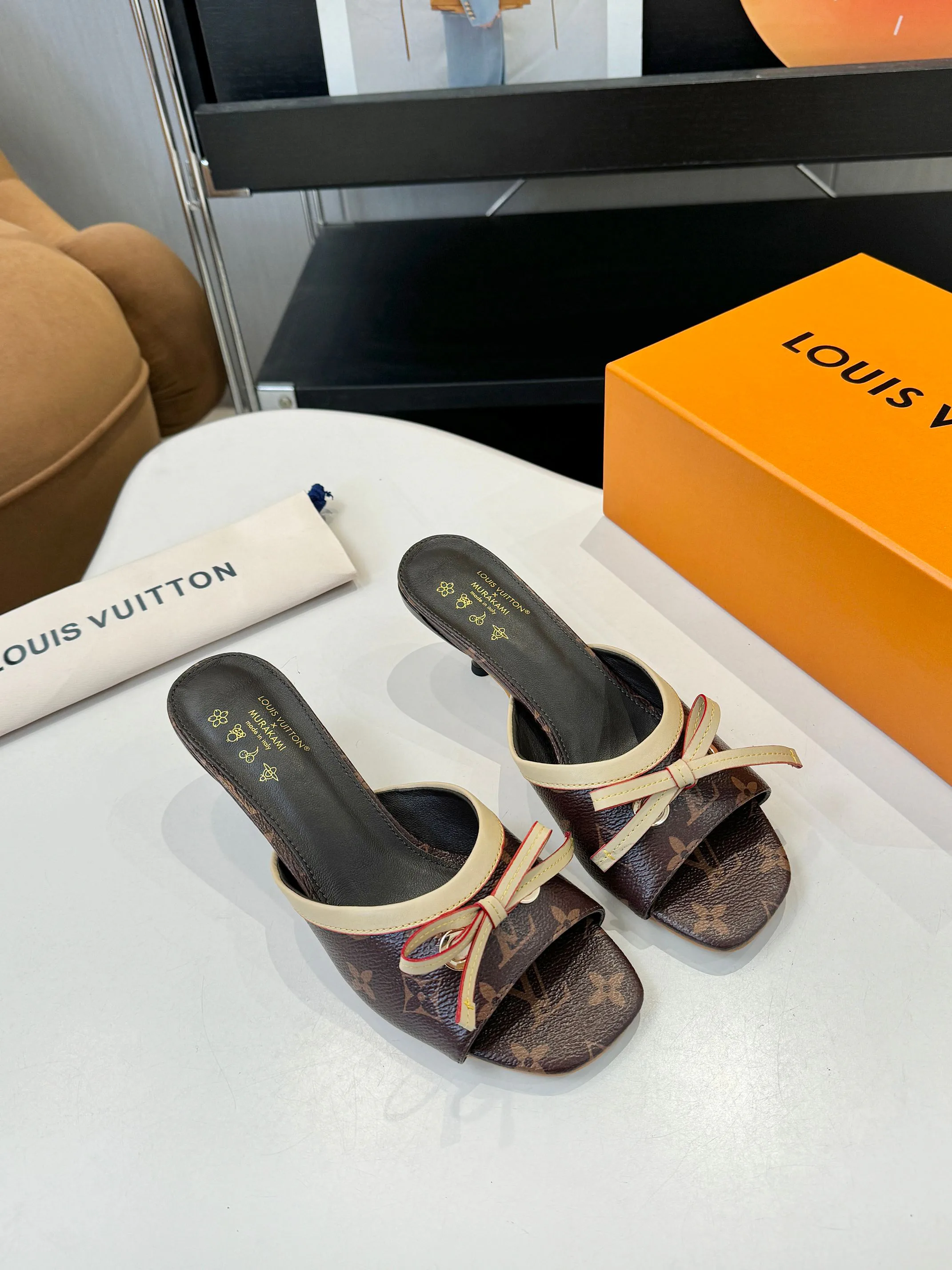 Босоножки Женские Louis Vuitton 11190679