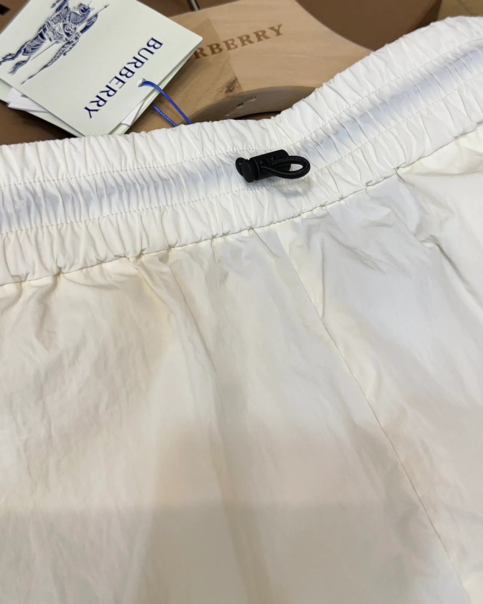 Шорты Женские Burberry 12778525