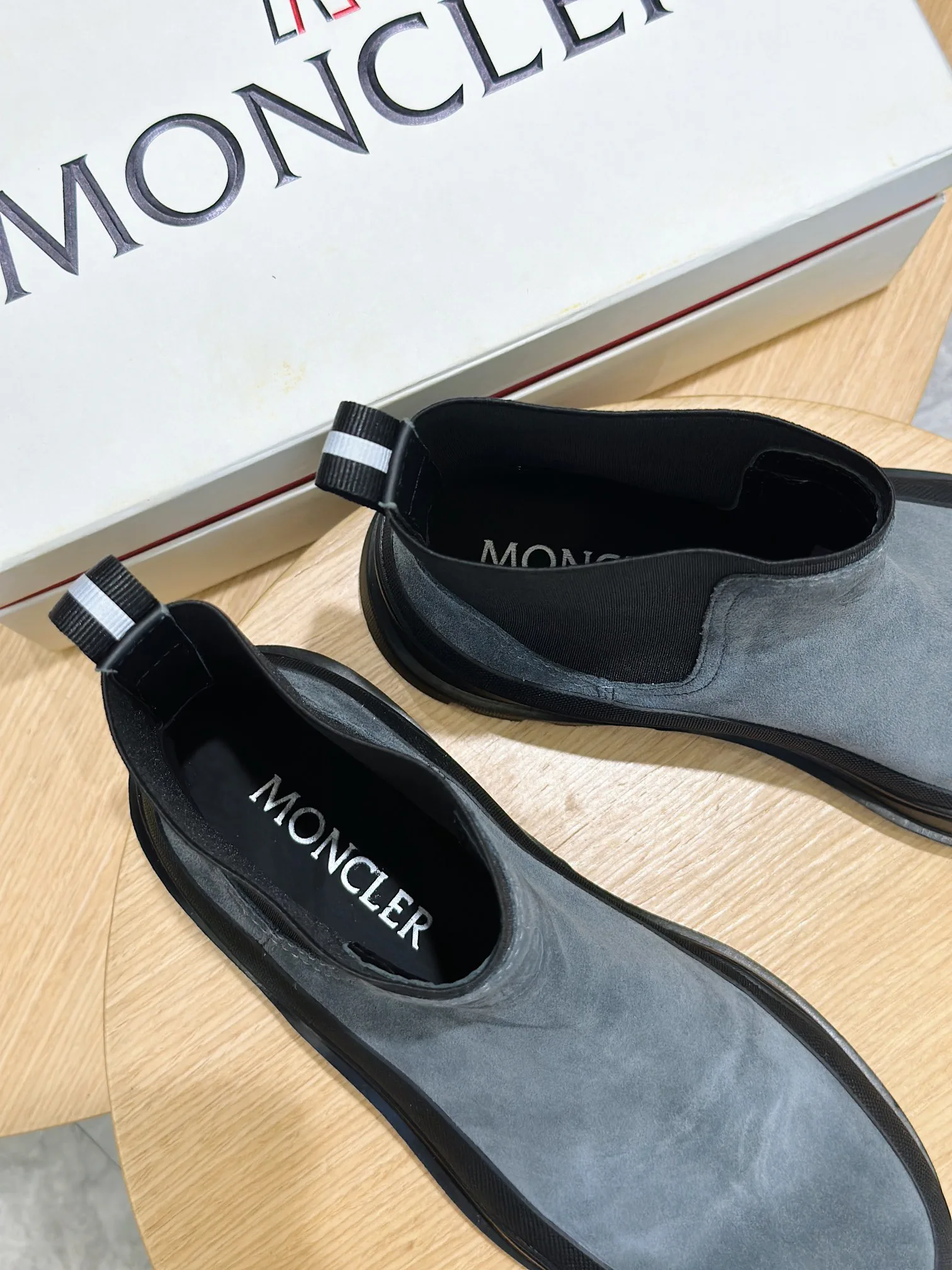 Ботинки Мужские Moncler 18880192