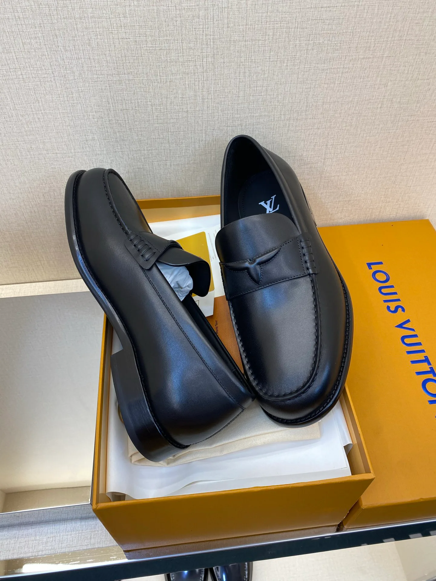 Лоферы И Туфли Мужские Louis Vuitton 17971742