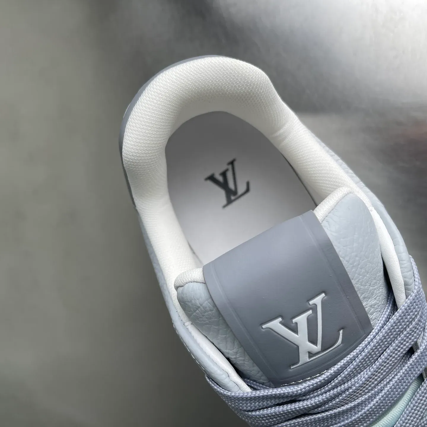 Кроссовки Мужские Louis Vuitton 986771