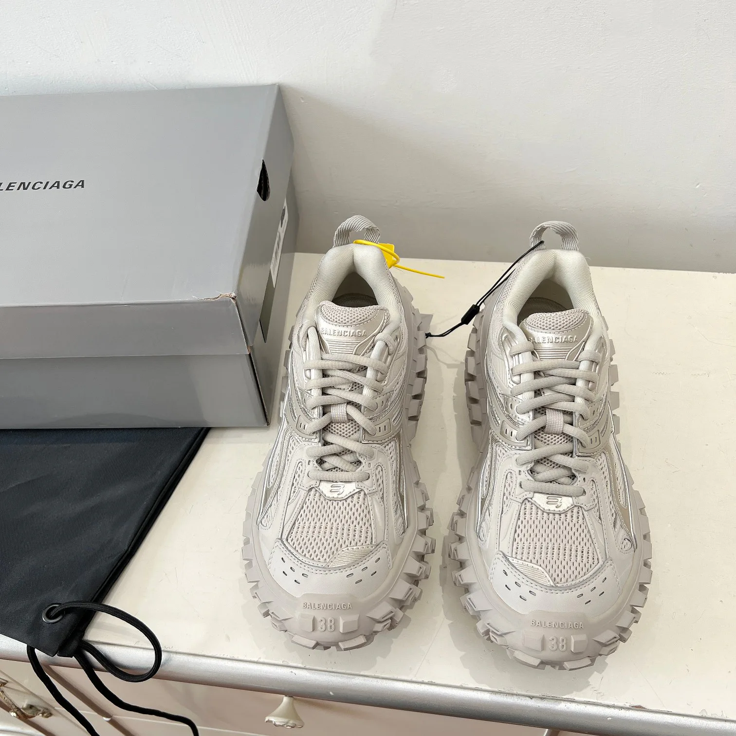 Кроссовки Женские Balenciaga 6428062