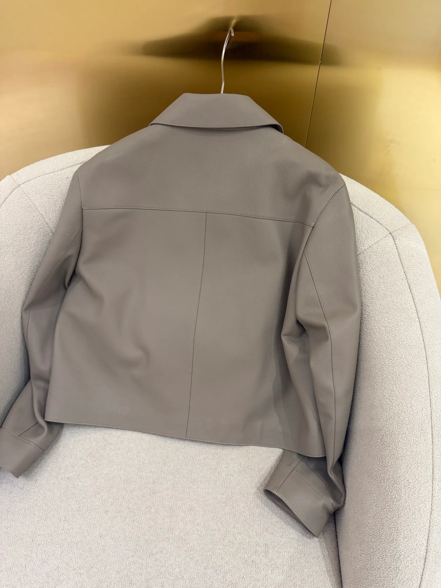Кожаные Куртки И Дублёнки Женские Hermes 17802390