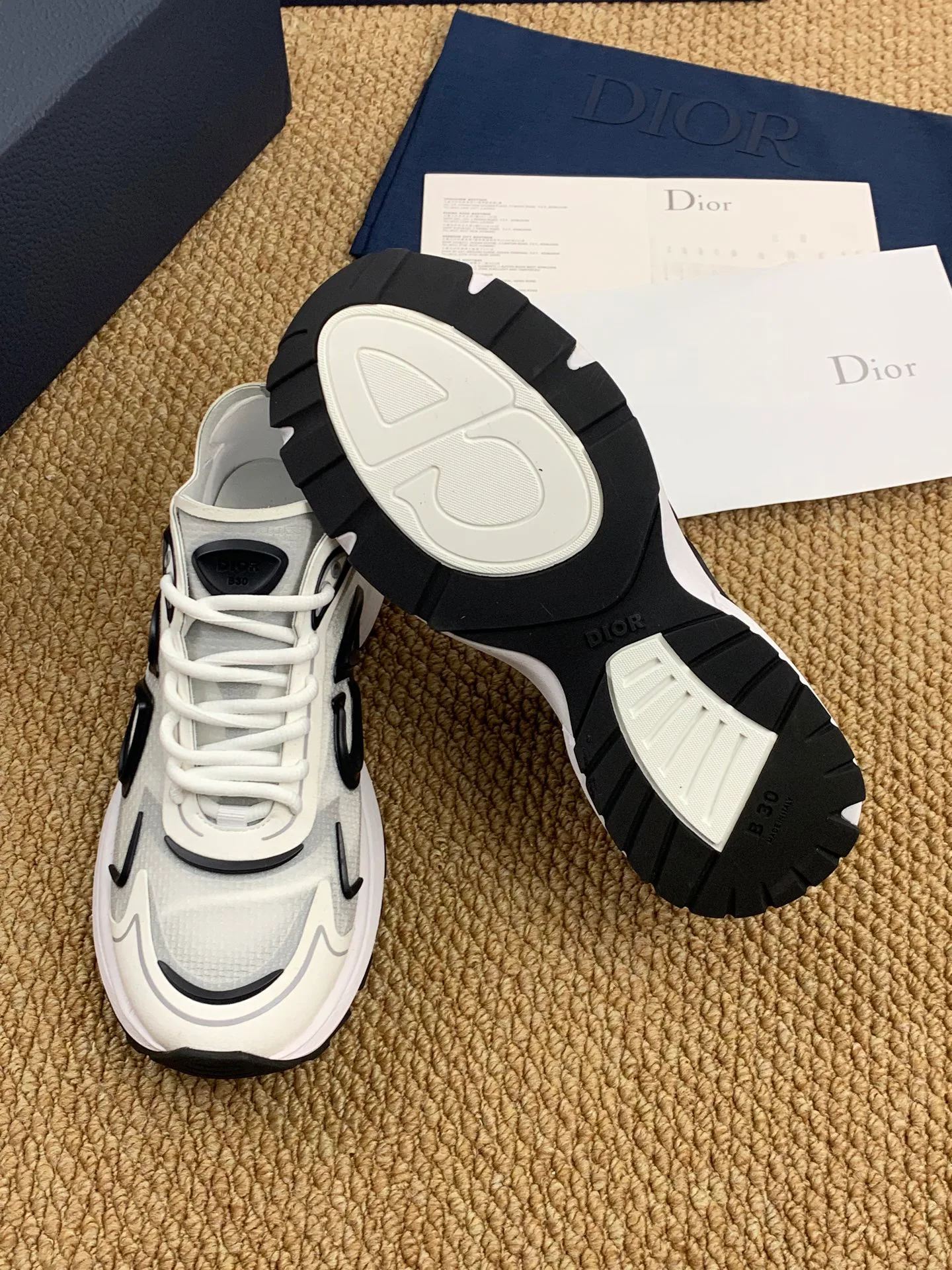 Кроссовки Женские Christian Dior 17545174
