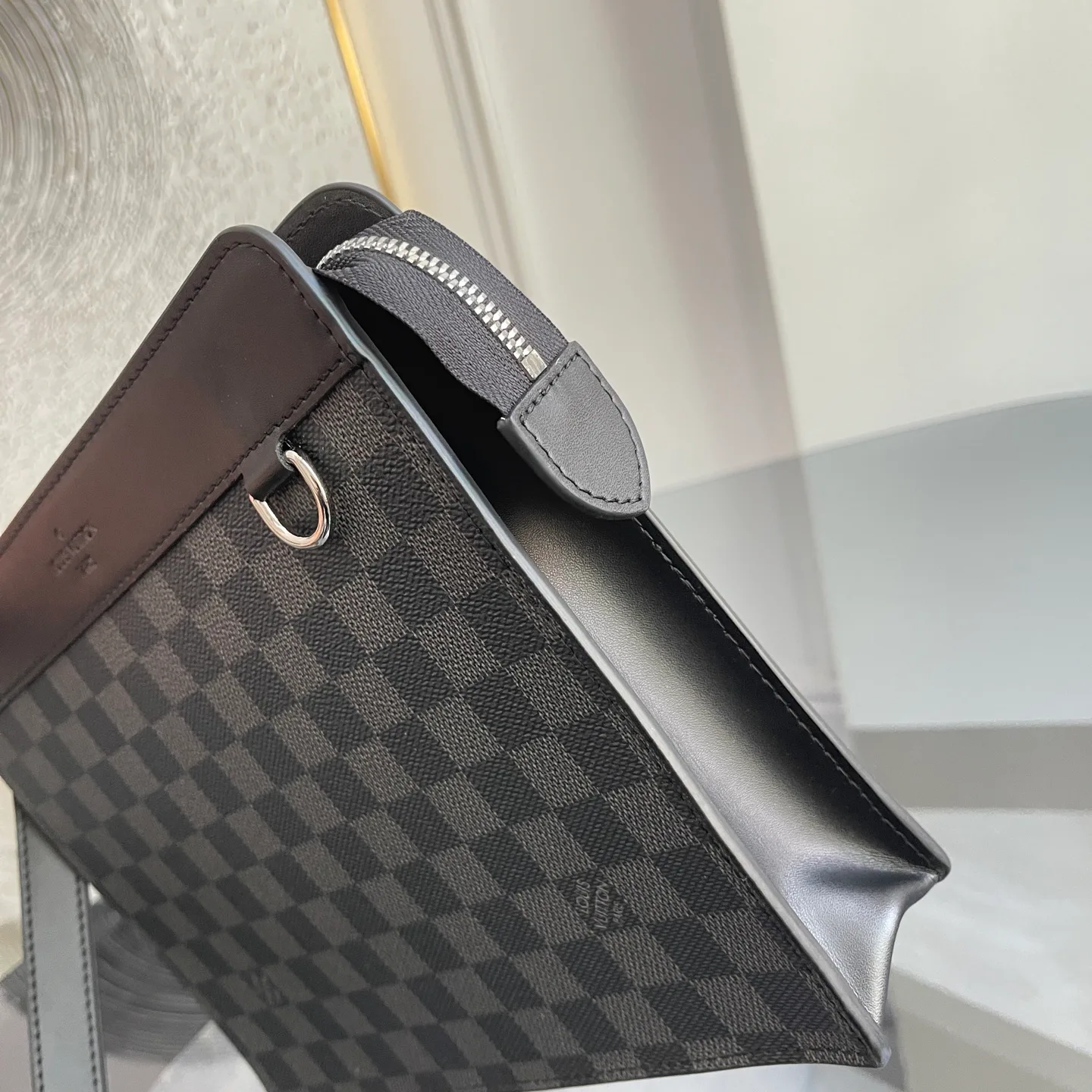 Клатчи Женские Louis Vuitton 11668948
