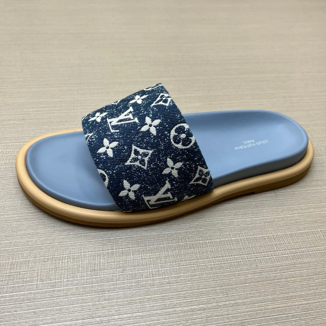 Шлепанцы Женские Louis Vuitton 9801509