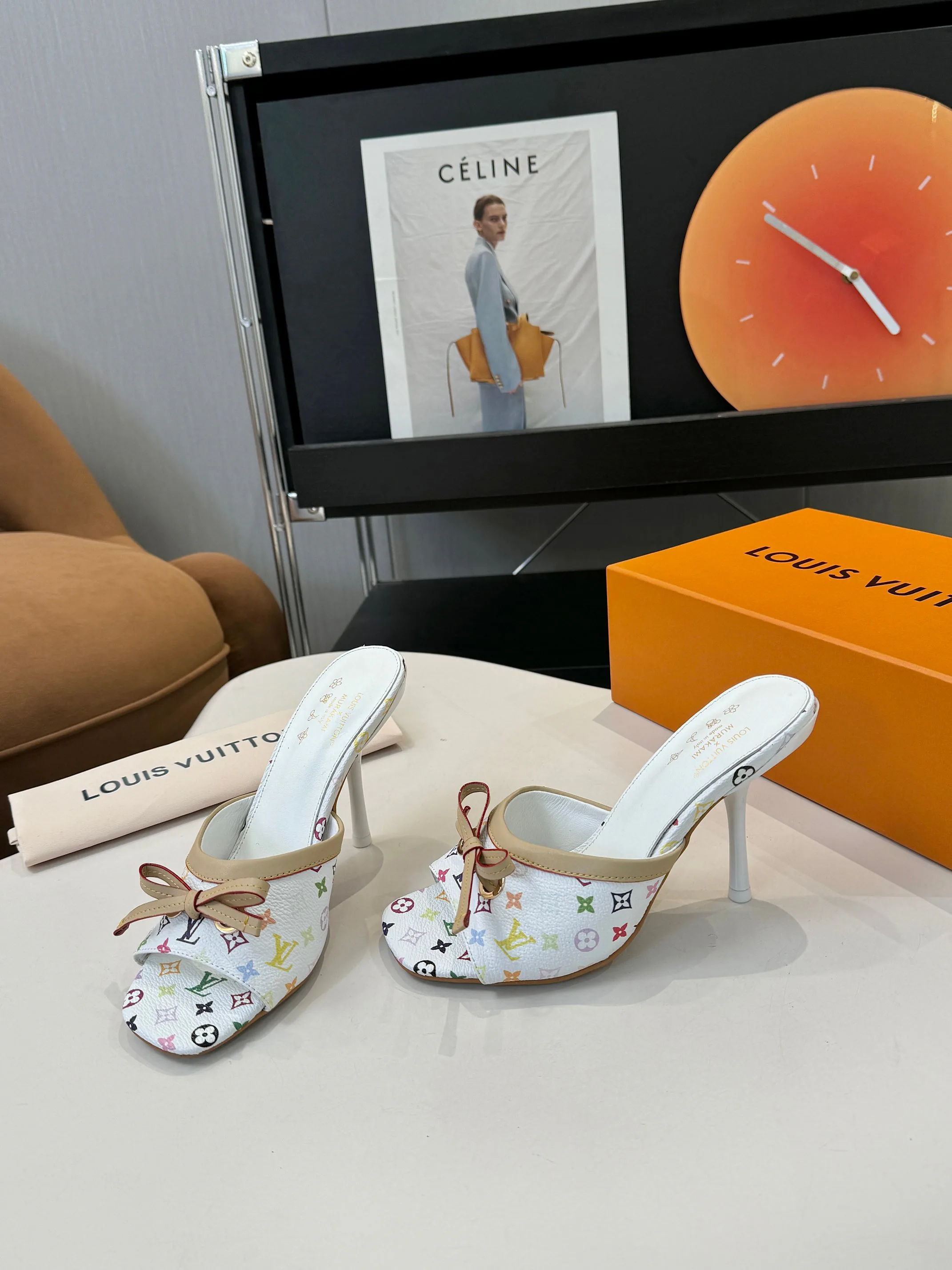 Босоножки Женские Louis Vuitton 11190676