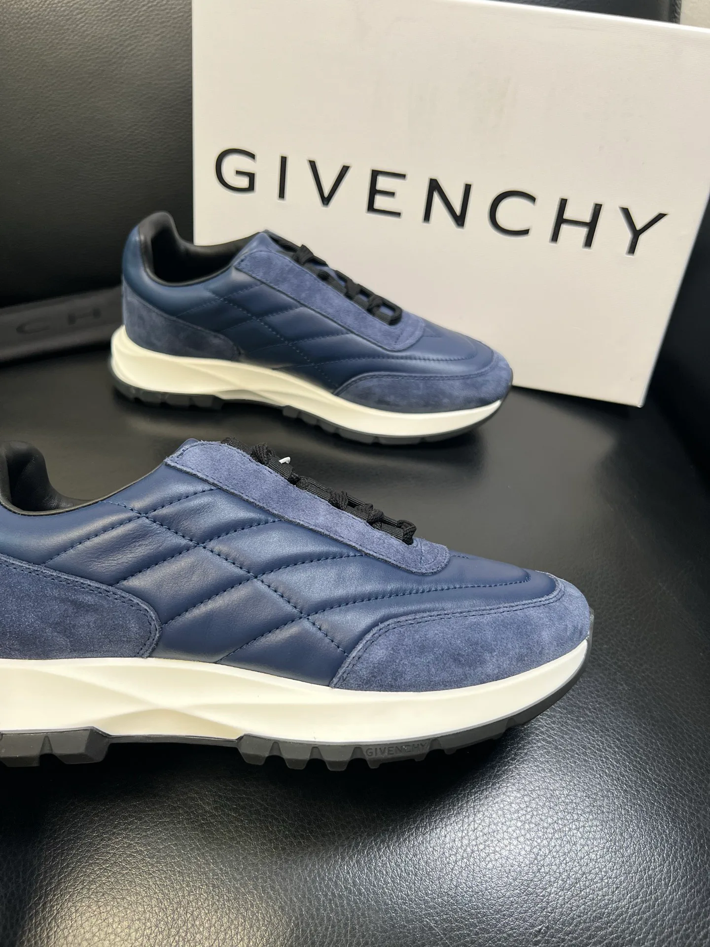 Кроссовки Мужские Givenchy 163114