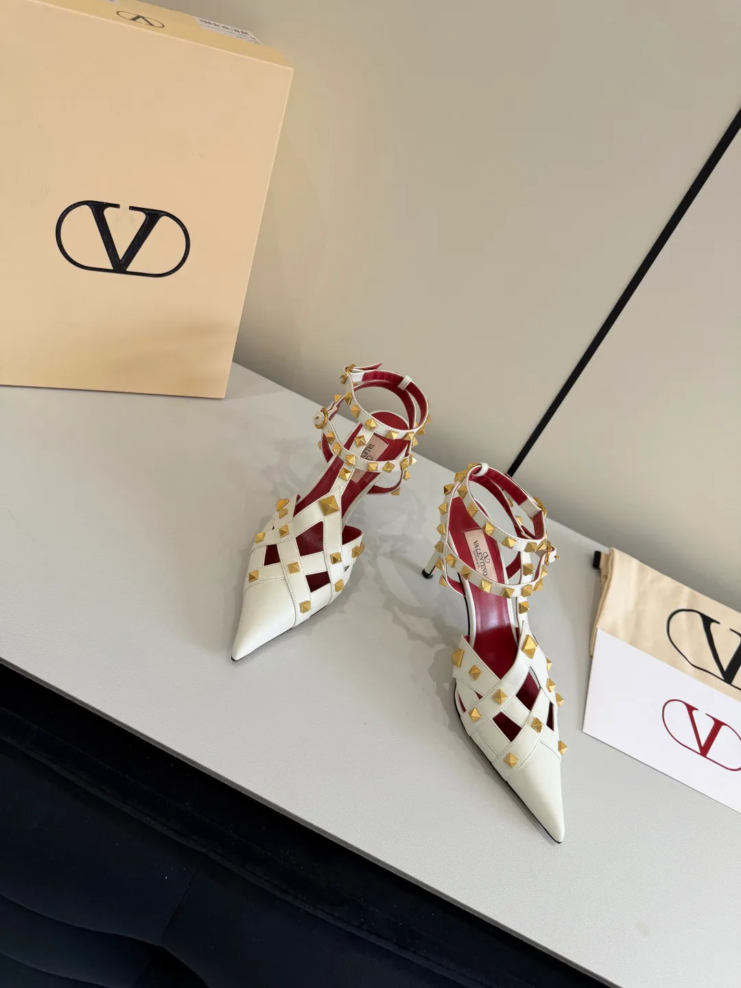 Босоножки Женские Valentino 5054392