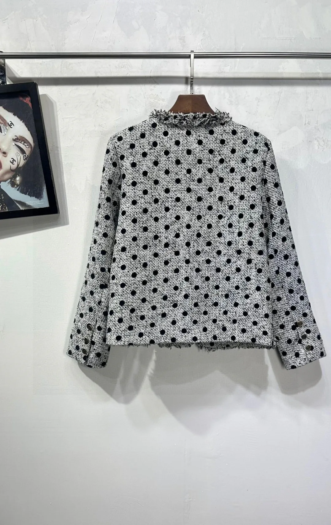 Куртки Женские Chanel Куртки Женские Chanel