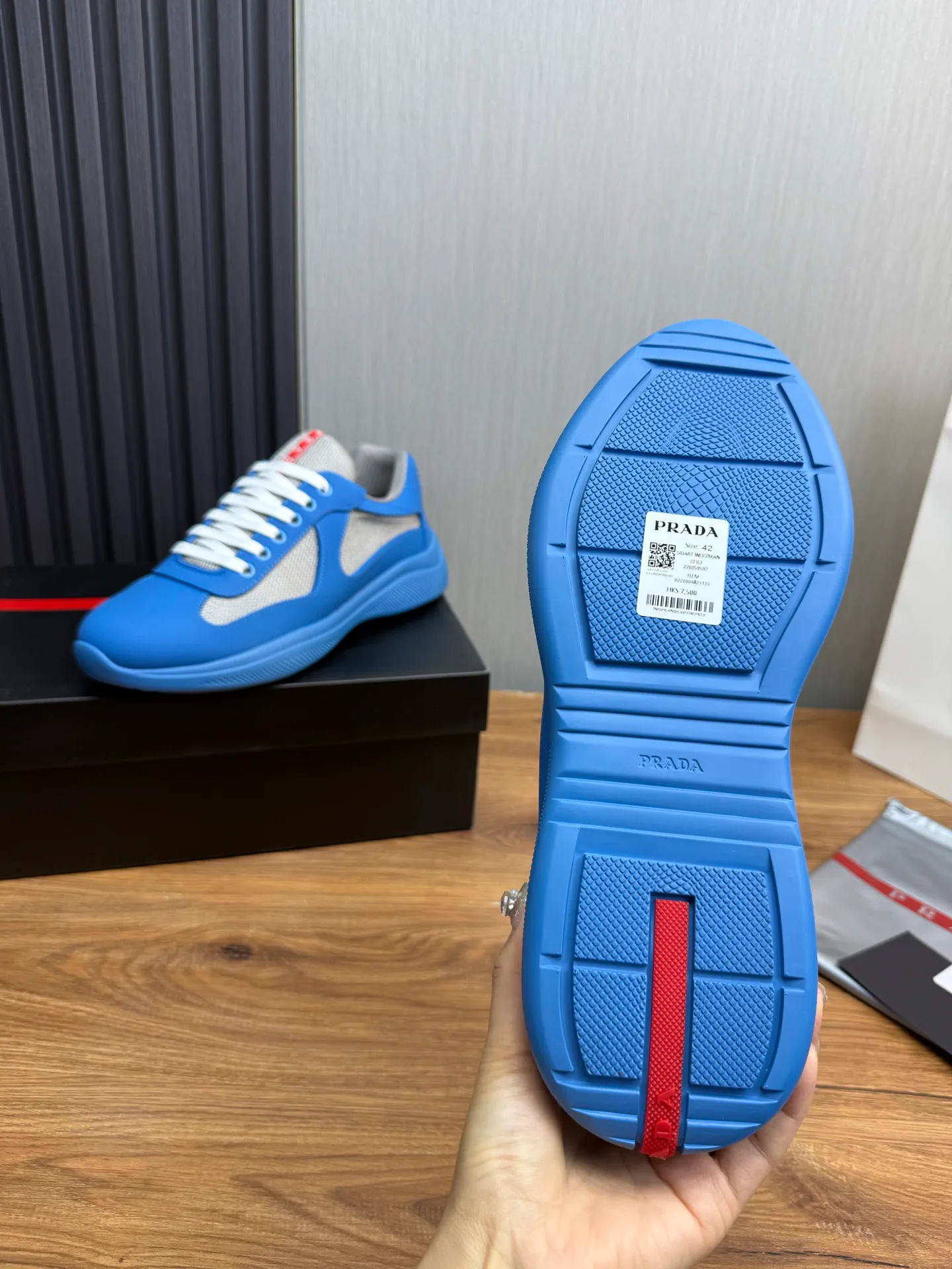 Кроссовки Женские Prada 1261596