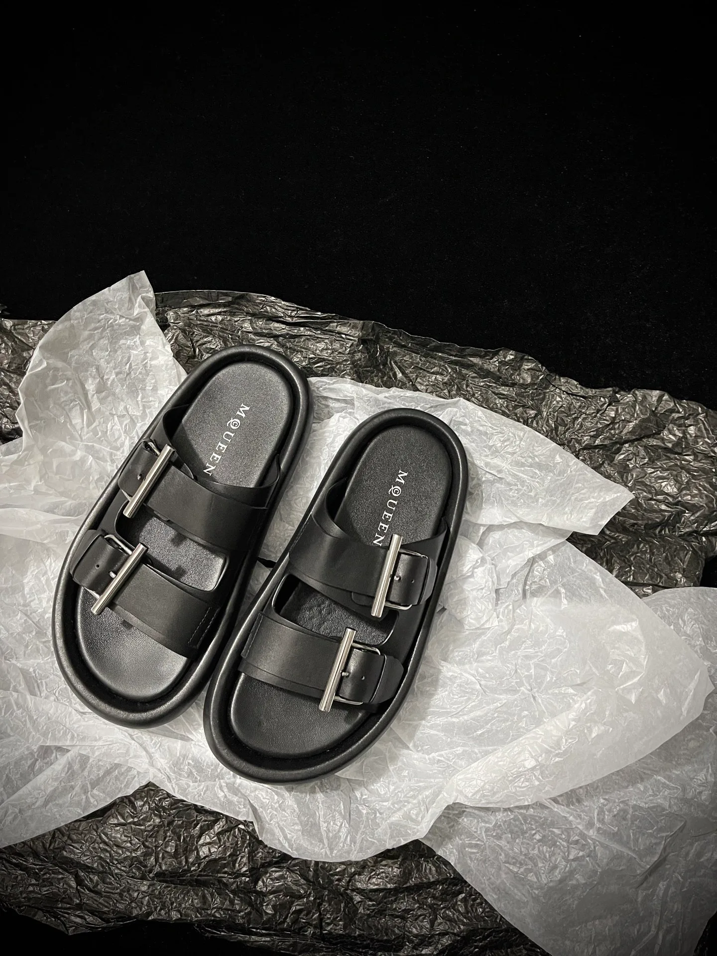 Шлепанцы Женские Alexander Mcqueen 10369