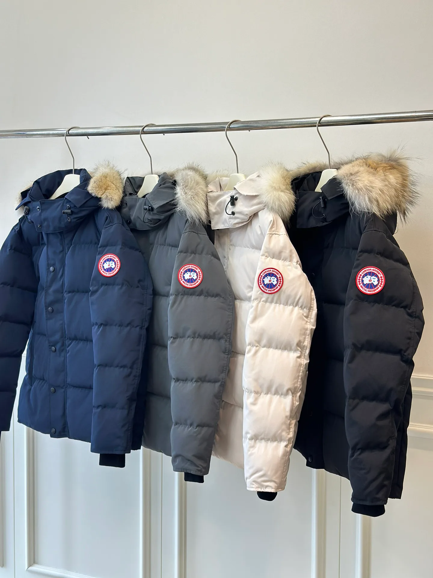 Куртки И Пуховики Мужские Canada Goose 5494153