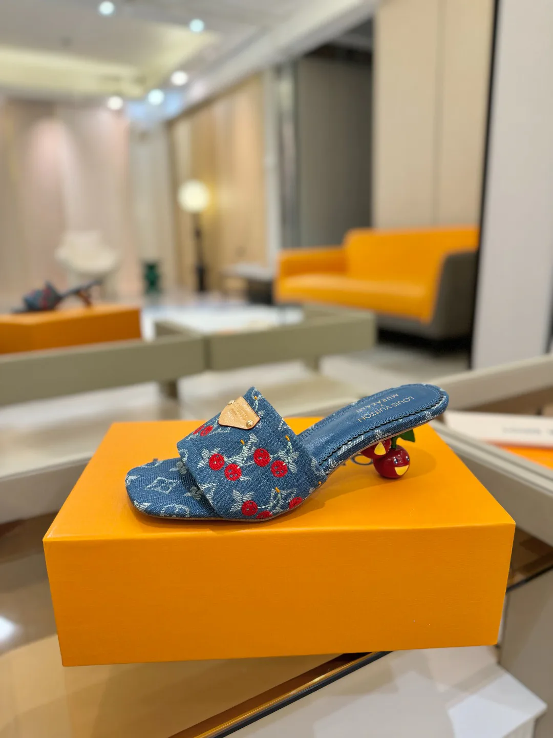 Босоножки Женские Louis Vuitton 9865316