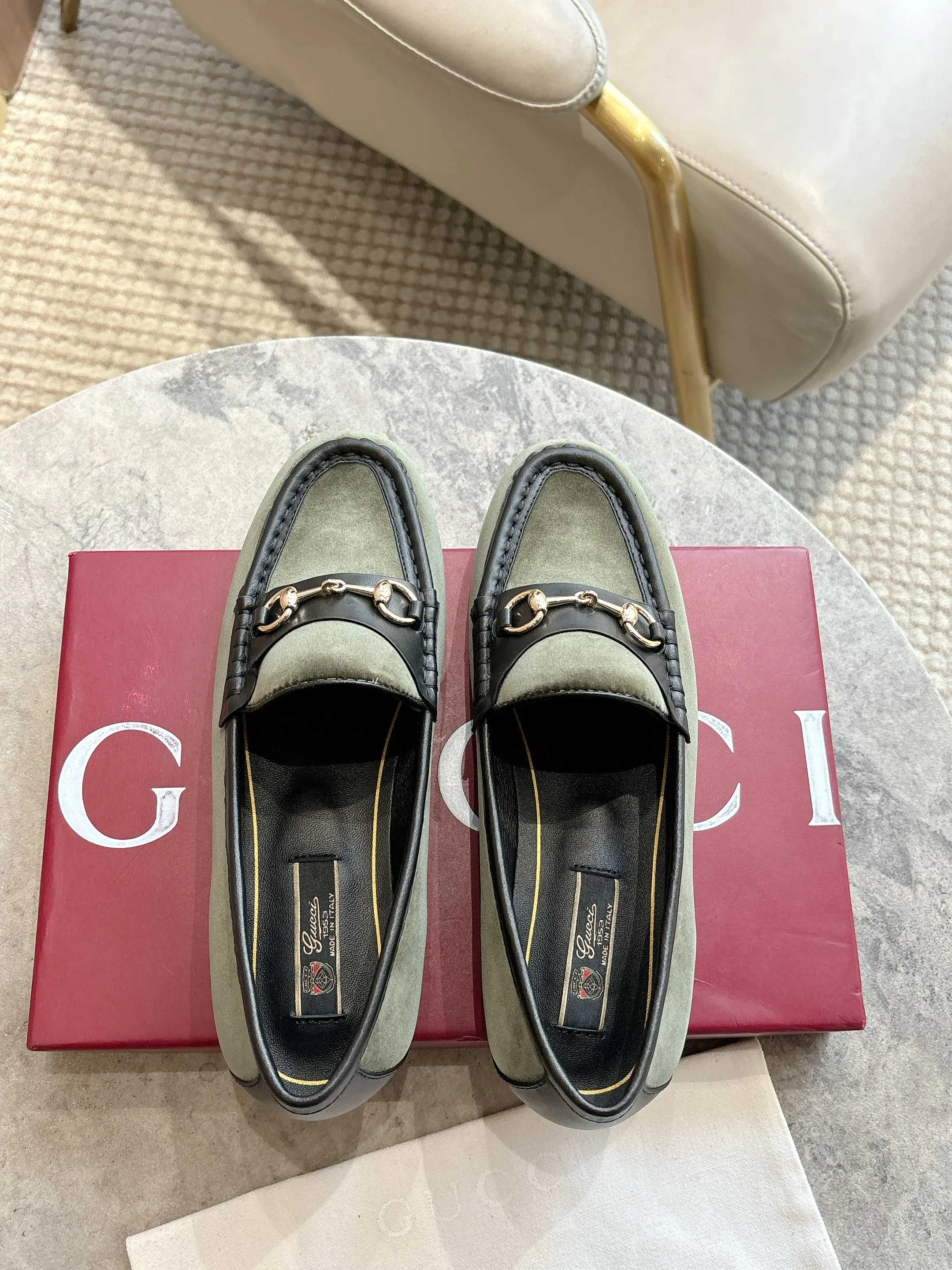 Лоферы И Мокасины Женские Gucci 879023