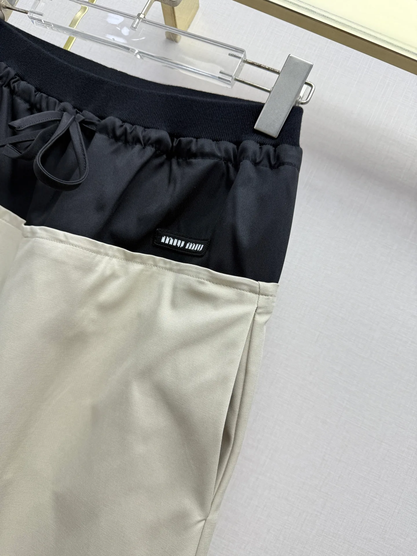 Брюки Женские Miu Miu 18298504