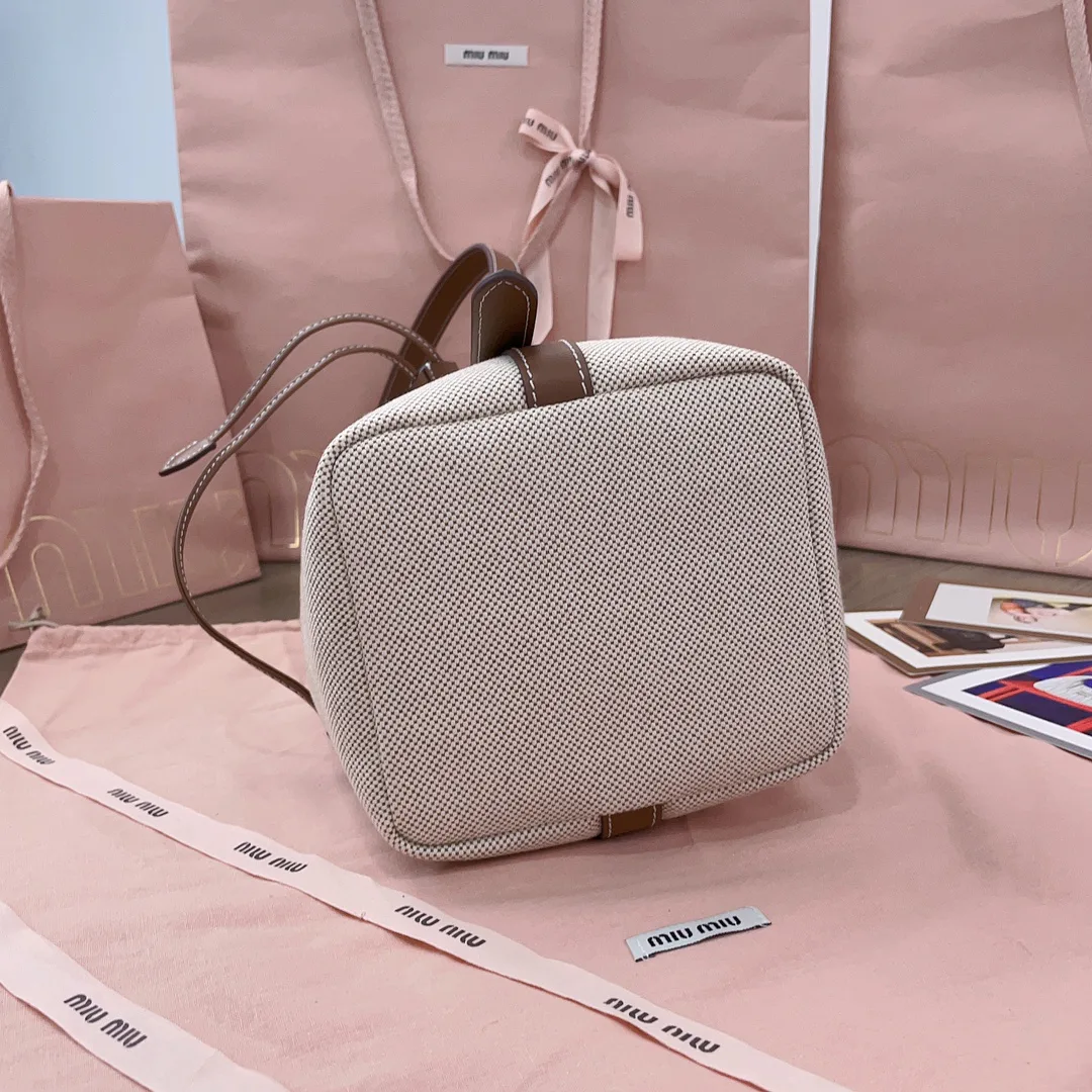 Сумки На Ремне Женские Miu Miu 111334