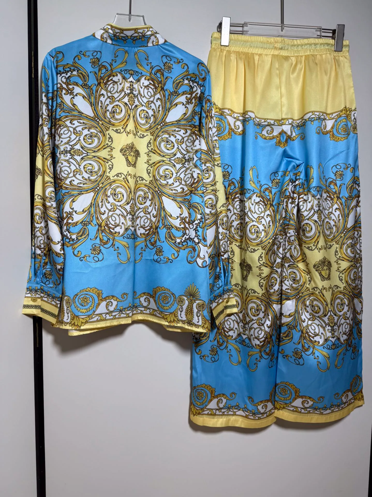 Костюмы Женские Versace 1760590